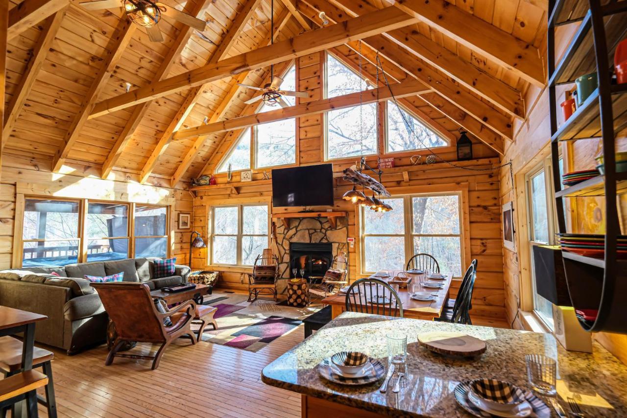 Lazy Bear Lodge جاتلينبرج المظهر الخارجي الصورة