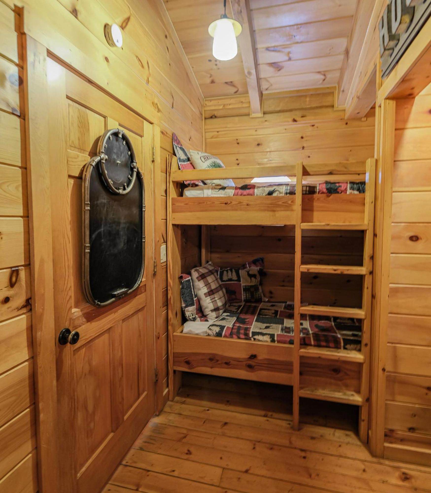 Lazy Bear Lodge جاتلينبرج المظهر الخارجي الصورة